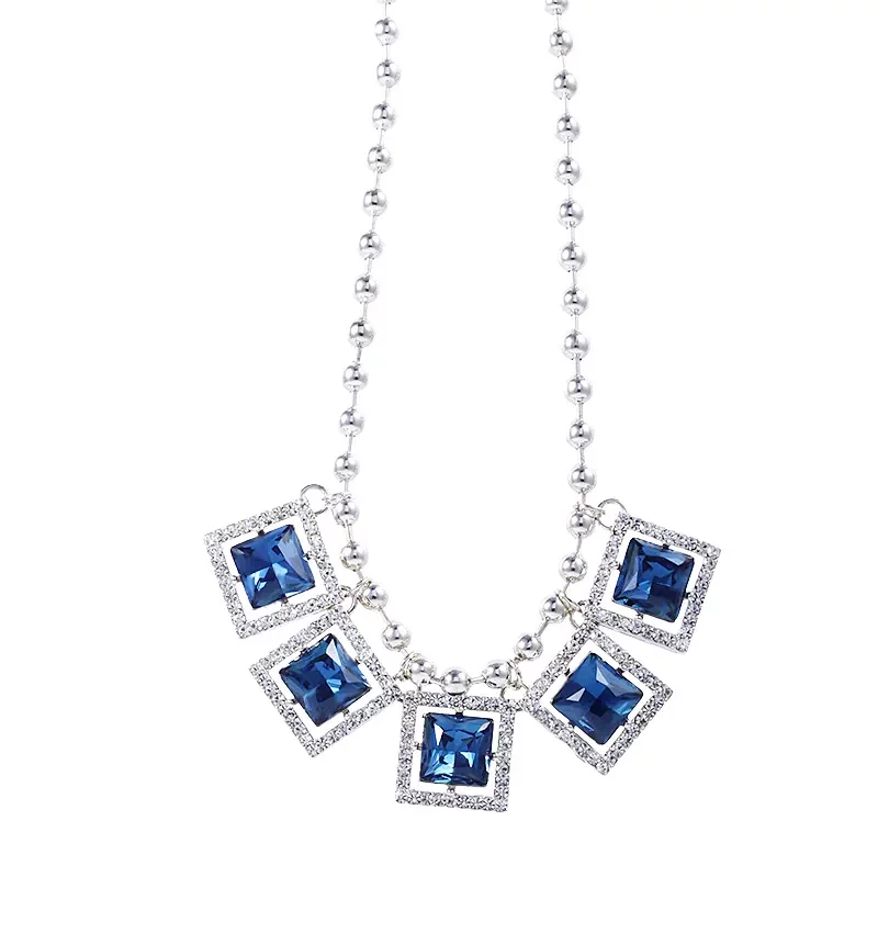 SAIVASS Stylish Necklace for Women – Minimalist Design