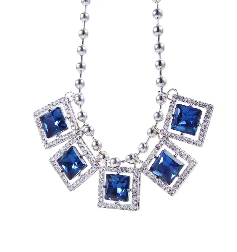 SAIVASS Stylish Necklace for Women – Minimalist Design