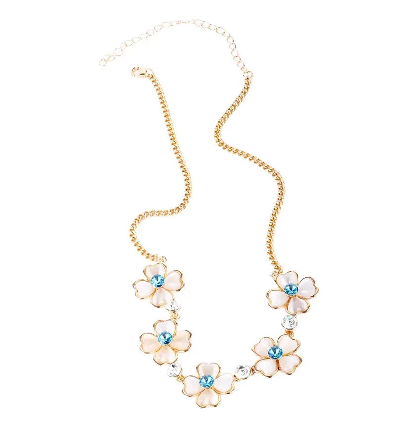 SAIVASS Stylish Necklace for Women – Minimalist Design