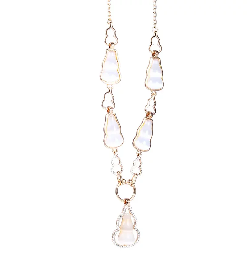 SAIVASS Dainty Necklace for Women – Everyday Wear