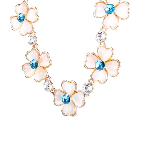 SAIVASS Stylish Necklace for Women – Minimalist Design