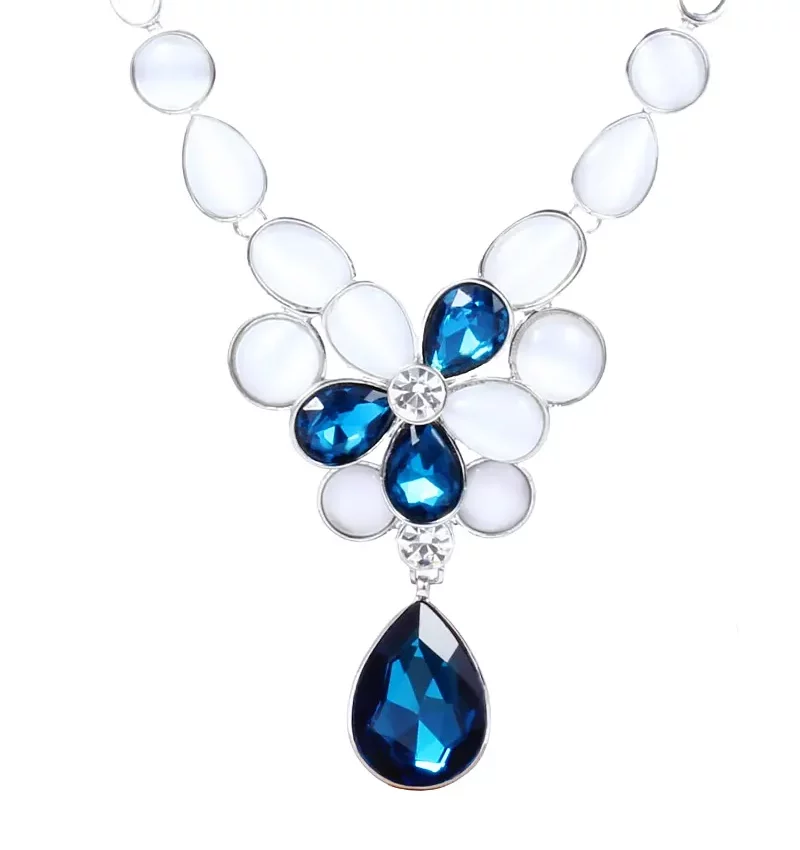 SAIVASS Elegant Necklace for Women – Fashion Jewelry