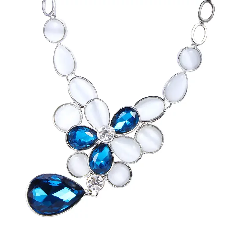 SAIVASS Elegant Necklace for Women – Fashion Jewelry